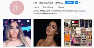 Social media beauty influencer