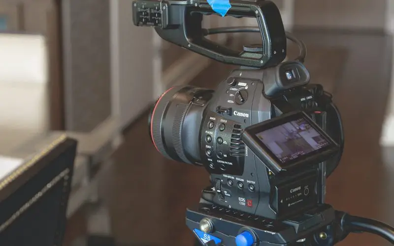 Corporate Video for Your Business: Types & Key Benefits