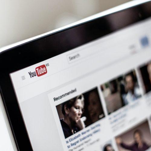 Complete guide to YouTube Analytics and the top Top indicators