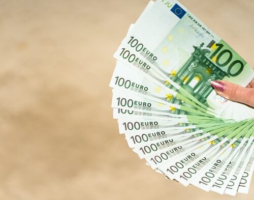 Making the Most of a Loan Comparison Tool to Find the Best Rate